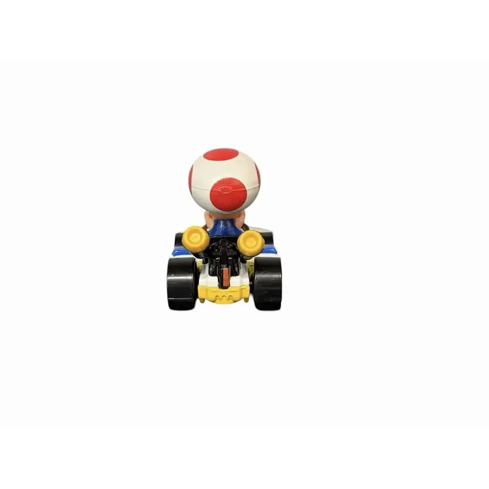 Mario Kart Hot Wheels Toad Standard Kart Die-Cast Car 2.25